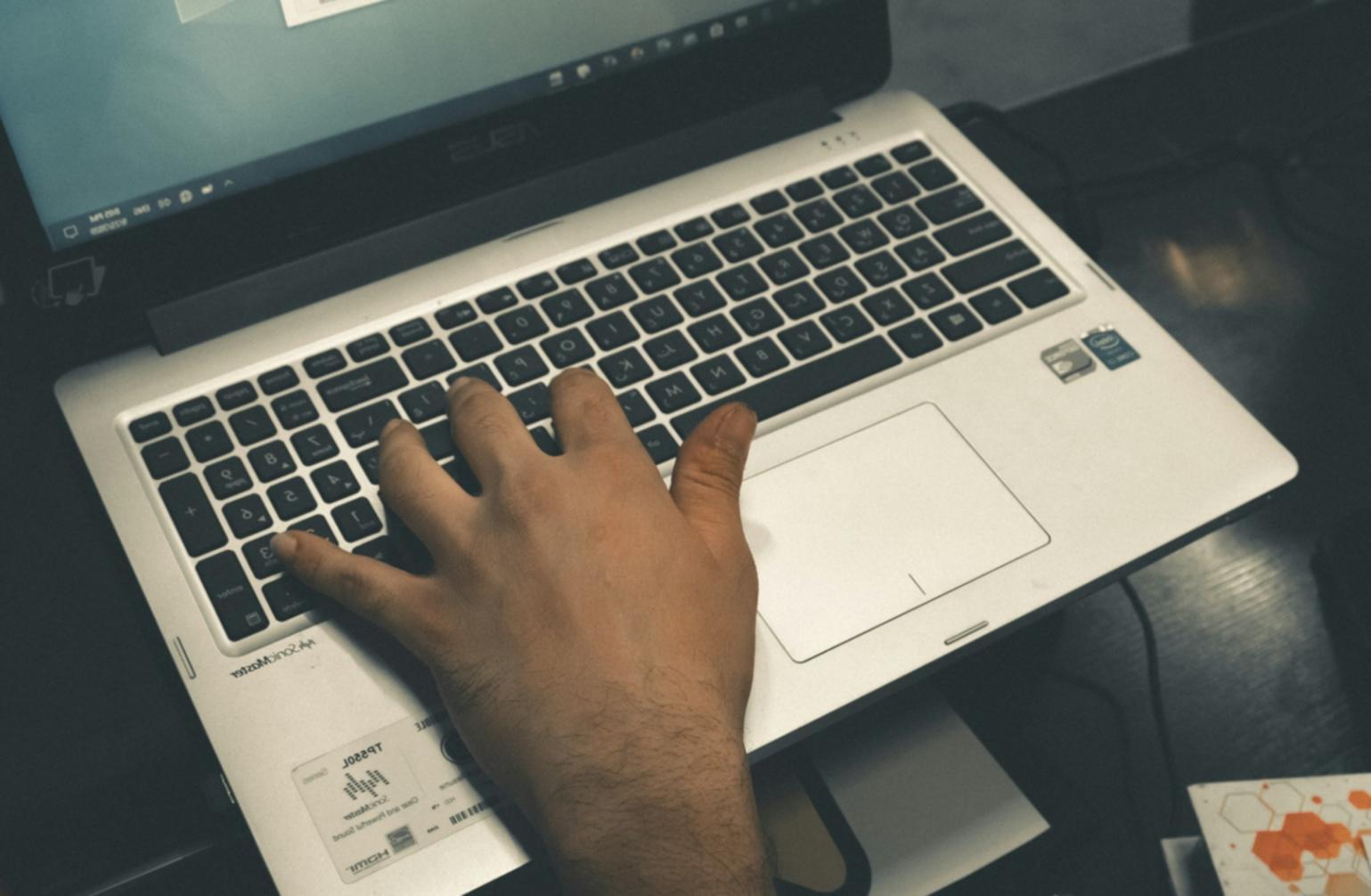 Interface de catégorisation automatique des dépenses